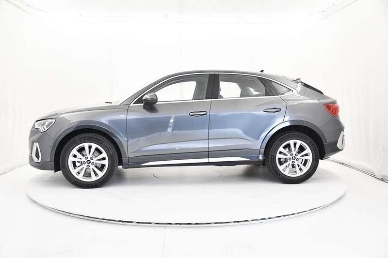 Usata Audi Q3 S-Line 150 CV (110 kW) 2024 Grigio daytona SUV