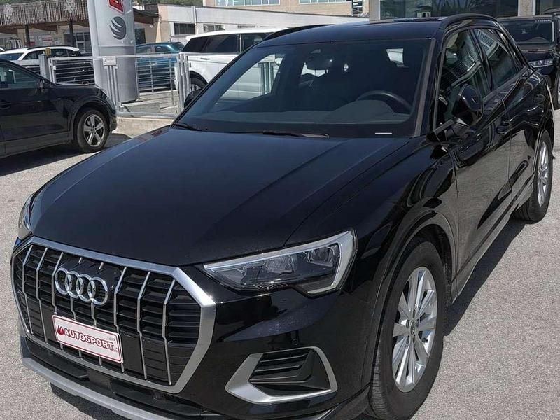 Usata Audi Q3 Advanced 150 CV (110 kW) 2021 Nero SUV