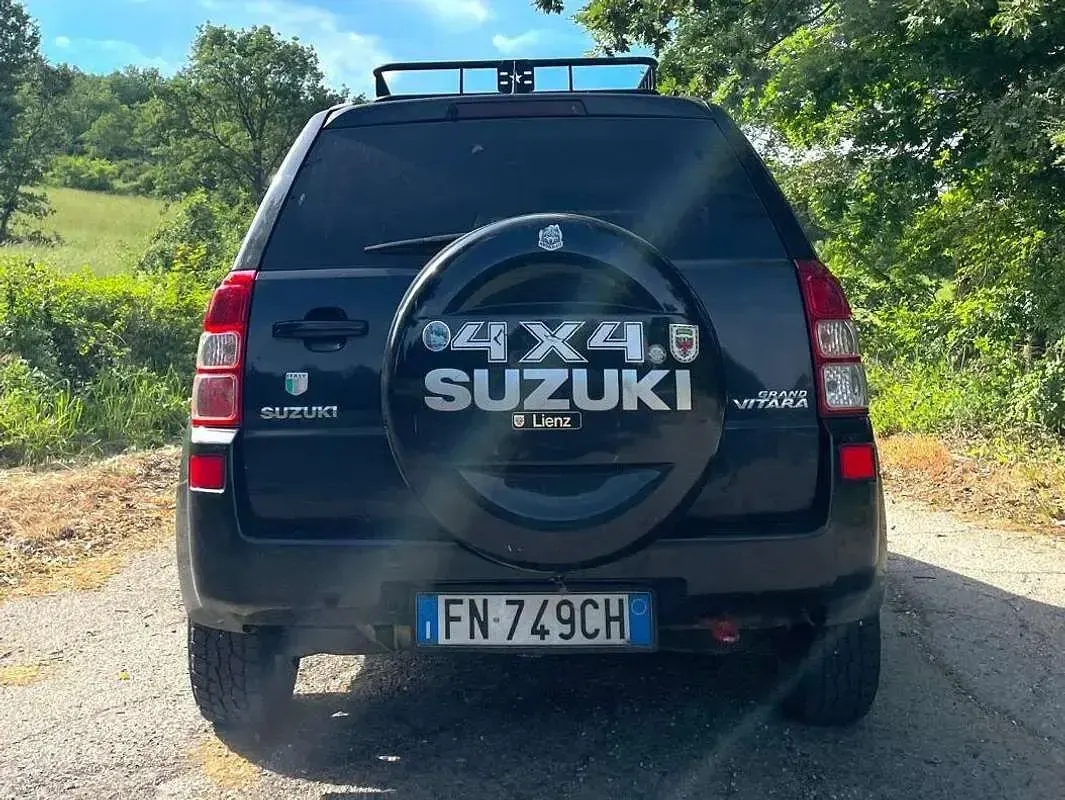 Usata Suzuki Grand Vitara 129 CV (94 kW) 2009 Nero SUV