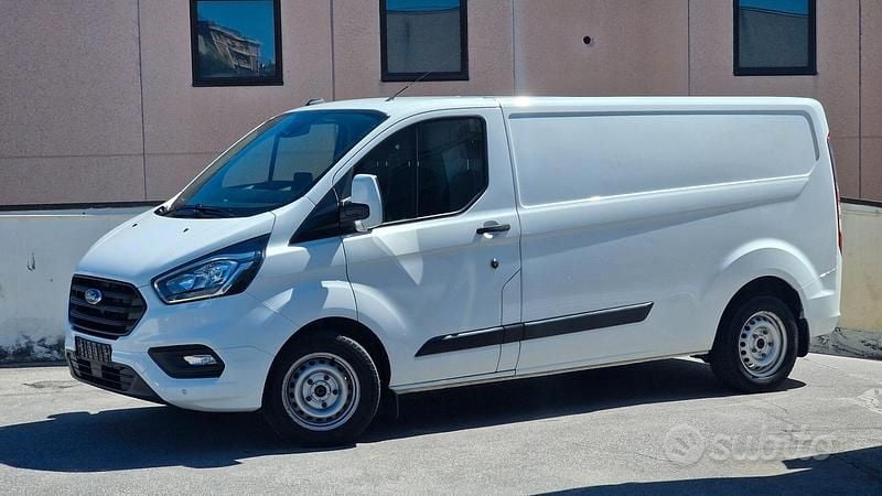 Usata Ford Transit Custom Trend 130 CV (95 kW) 2020 Bianco Berlina