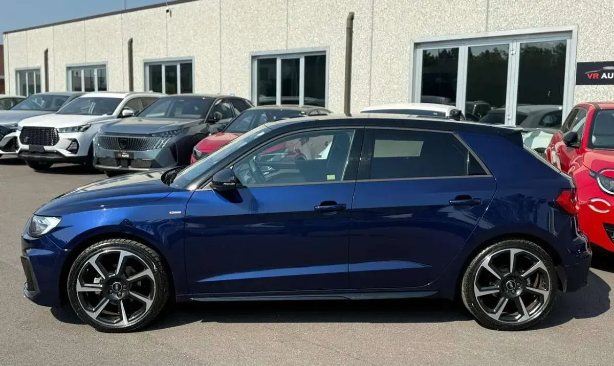 Usata Audi A1 Sportback S-Line 116 CV (85 kW) 2025 Blu/azzurro Utilitaria