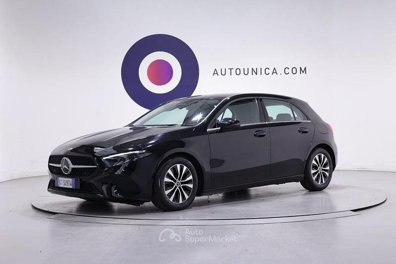 Usata Mercedes A180 Executive 116 CV (85 kW) 2024 Nero Berlina
