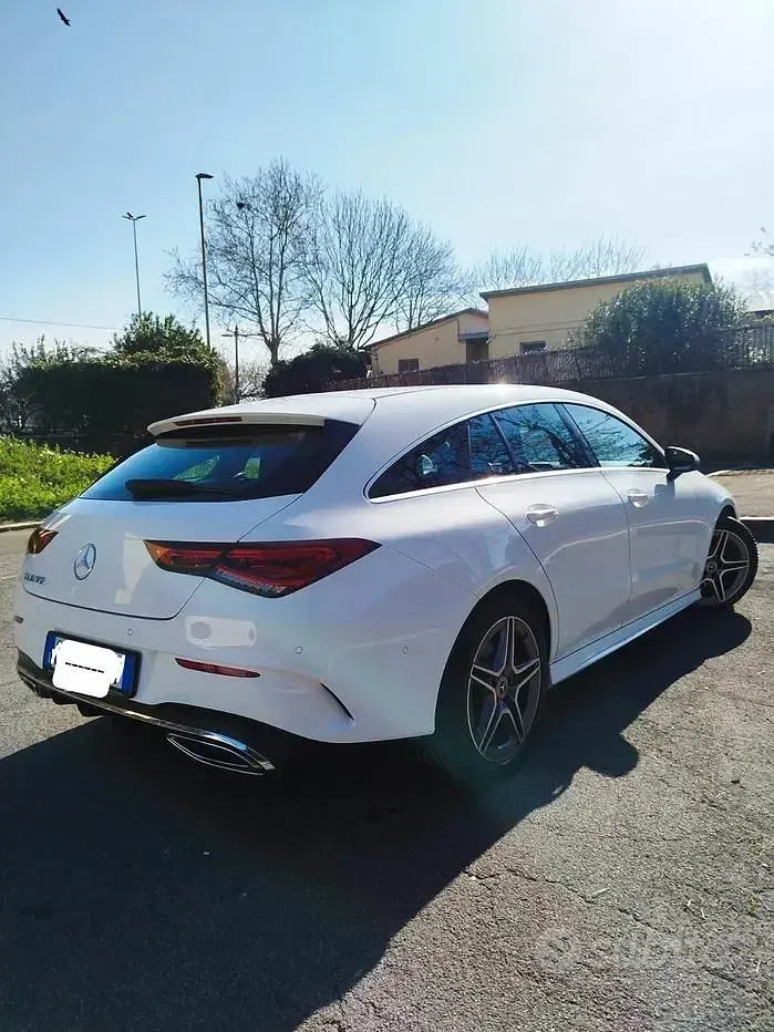 Käytetty Mercedes CLA180 Shooting Brake AMG 136 HP (100 kW) 2023 Valkoinen Farmari