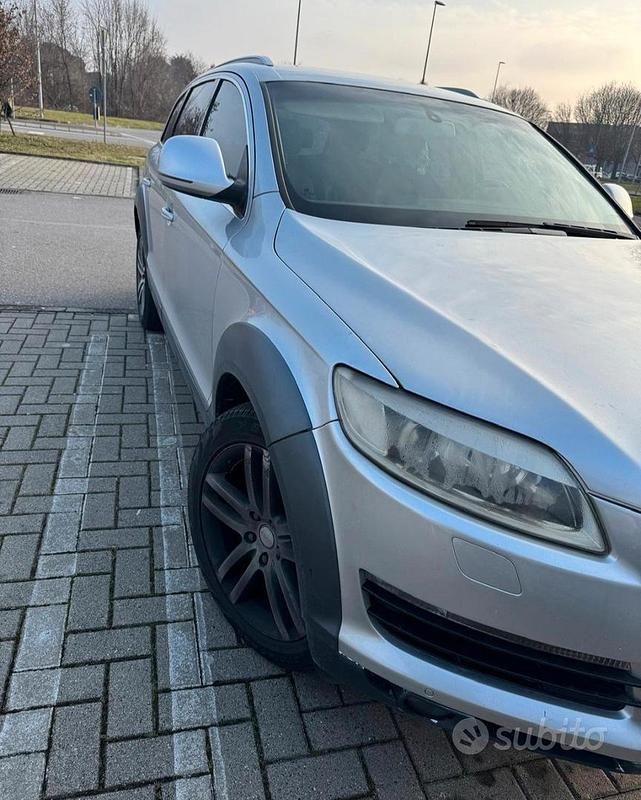 Usata Audi Q7 218 CV (160 kW) 2007 Grigio SUV