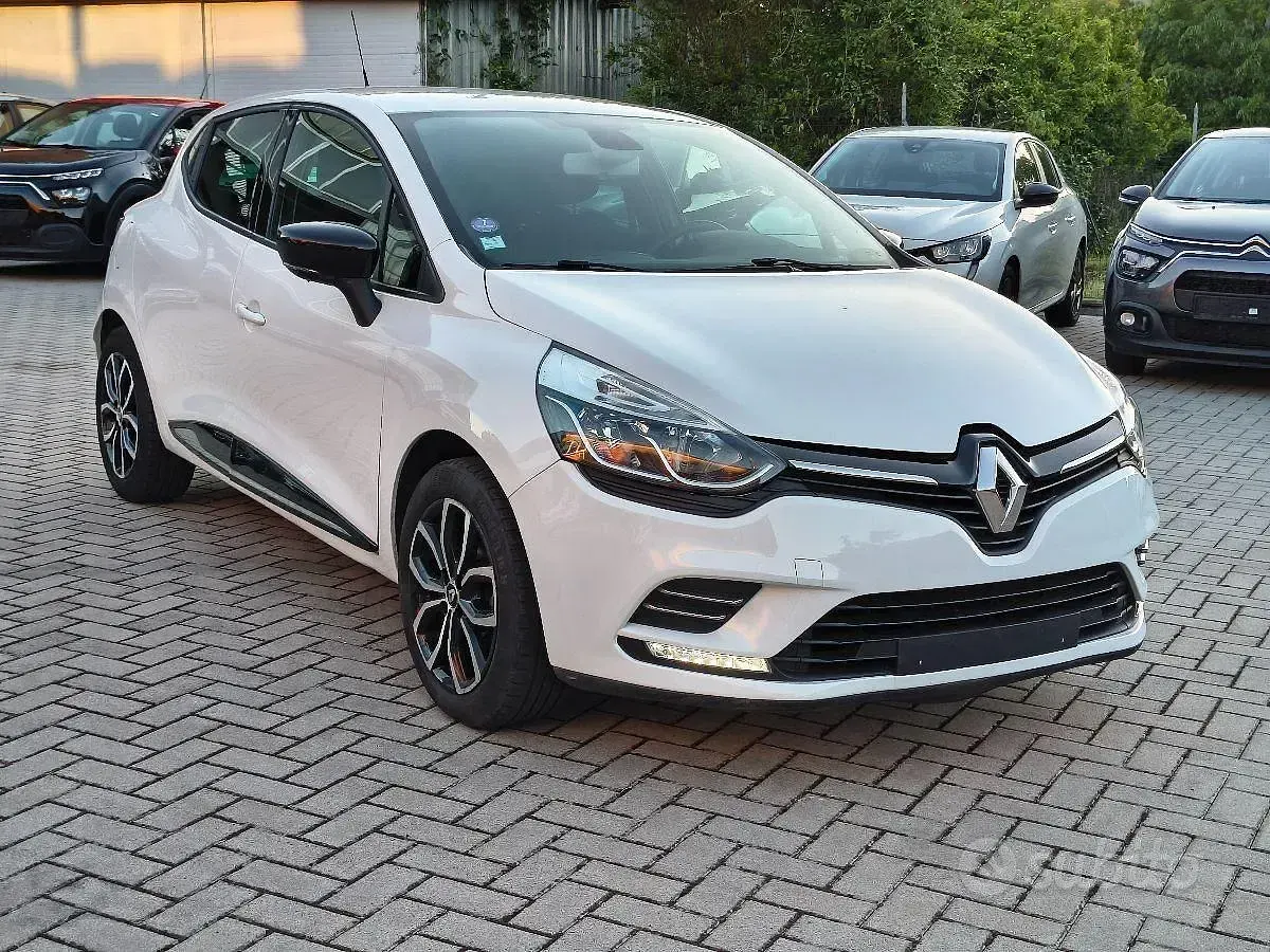 Usata Renault Clio 90 CV (66 kW) 2018 Bianco Utilitaria