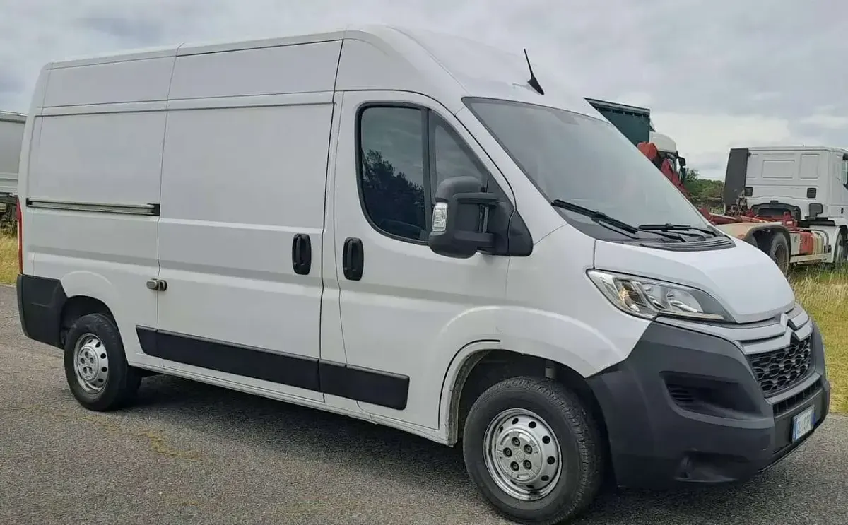 Usata Citroën Jumper 120 CV (88 kW) 2022 Bianco Monovolume