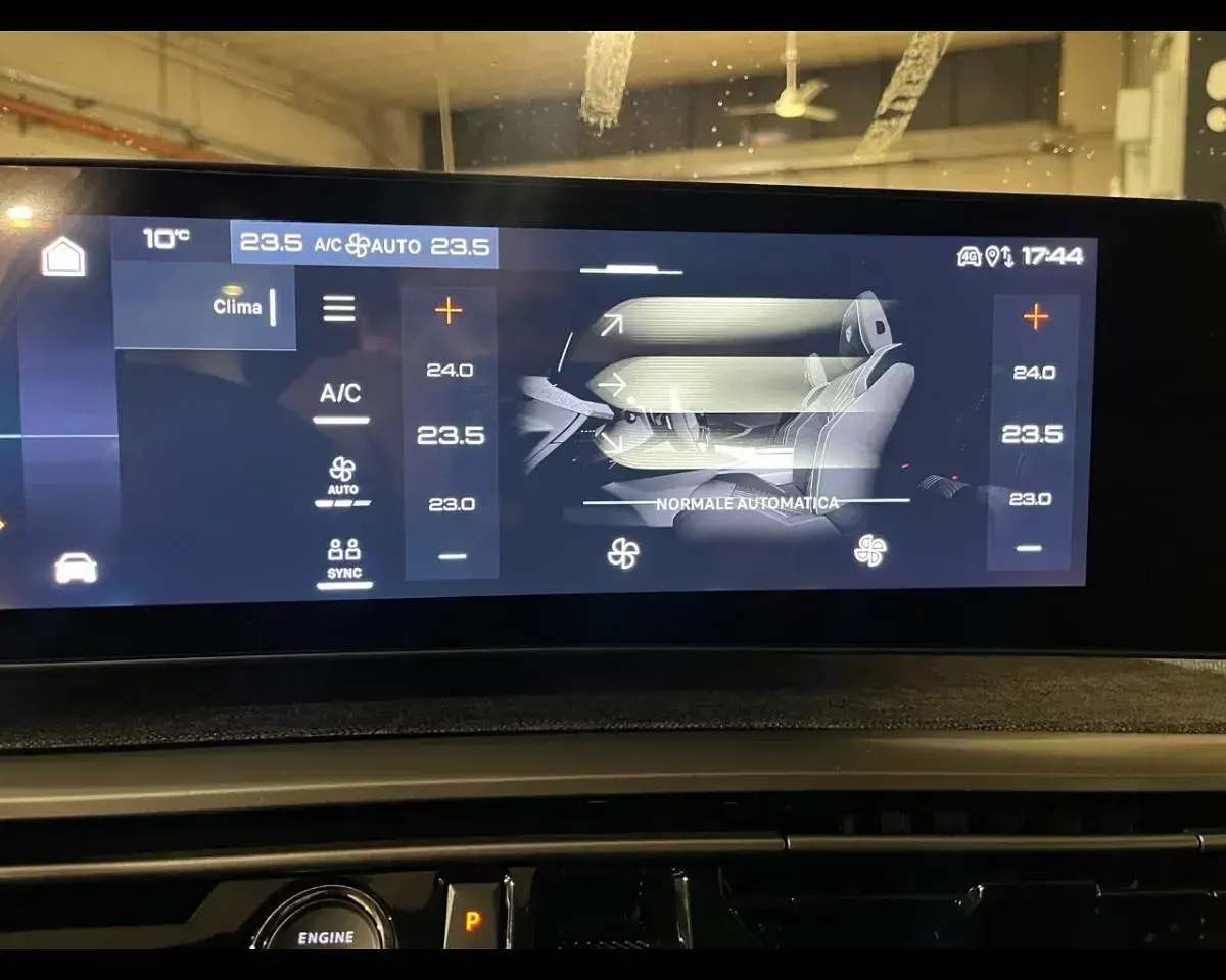 Usata Peugeot 3008 Allure 145 CV (106 kW) 2025 Nero SUV