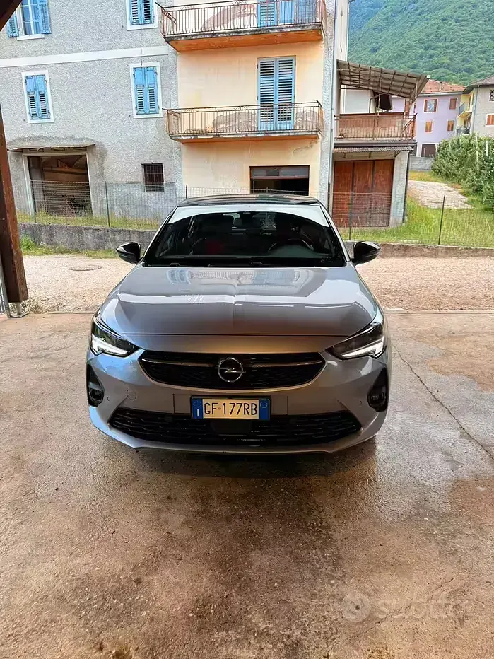 Usata Opel Corsa-e Elegance 56 kW (77 CV) 2021 Grigio Utilitaria