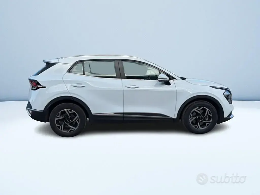 Second-hand Kia Sportage 136 CP (100 kW) 2025 Alb SUV