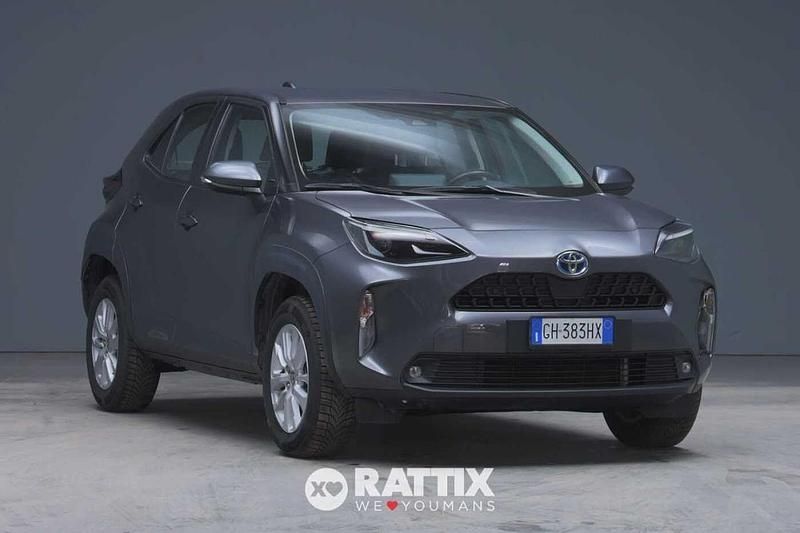 Grigio Usata 2021 Toyota Yaris Hybrid Business Edition Due volumi | 21.214 € (Molto cara) - Immagine 1/4