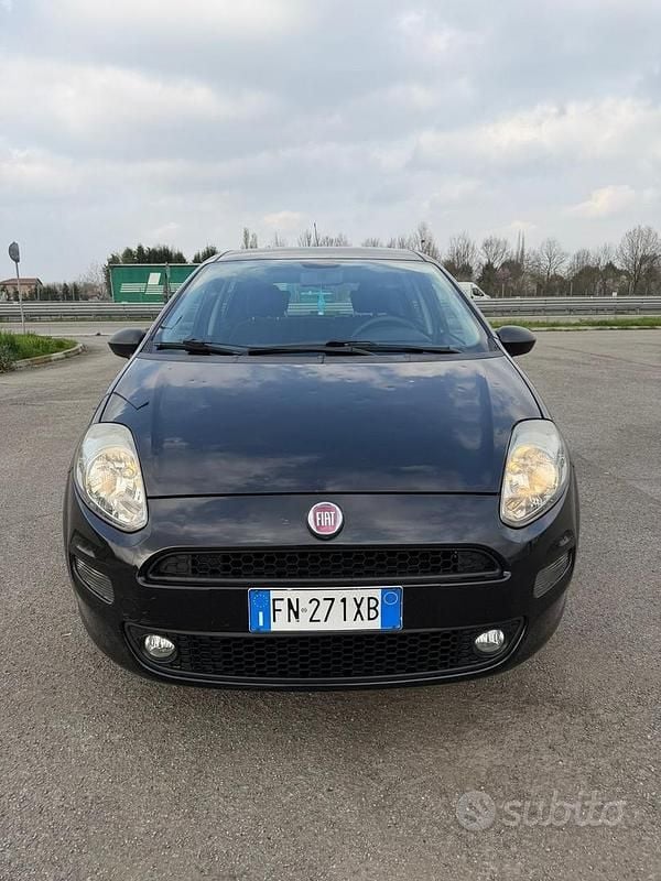 Usata Fiat Punto 2018 Nero Utilitaria