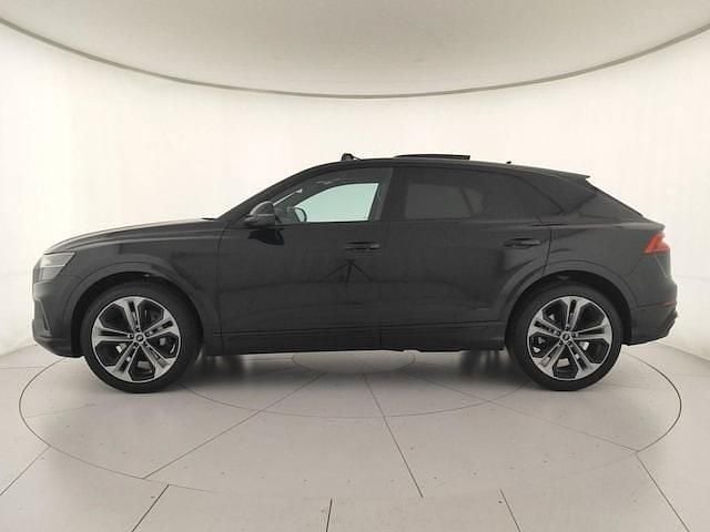 Usata Audi Q8 Sport 286 CV (210 kW) 2021 Nero orca metallizzato SUV