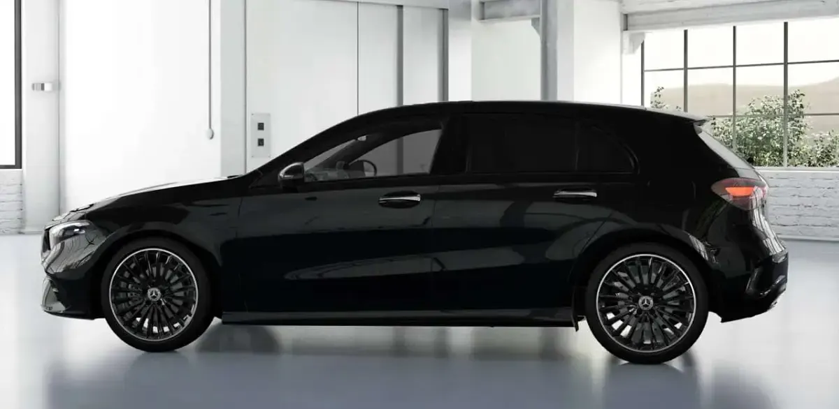 Nuova Mercedes A200 Advanced 163 CV (119 kW) 2026 Nero metallizzato Berlina