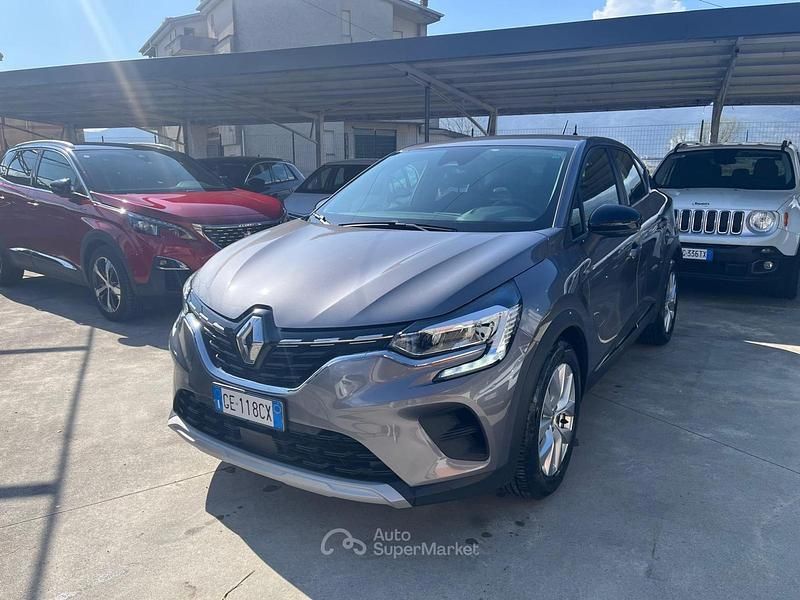 Usata Renault Captur Business 116 CV (85 kW) 2021 Gray SUV
