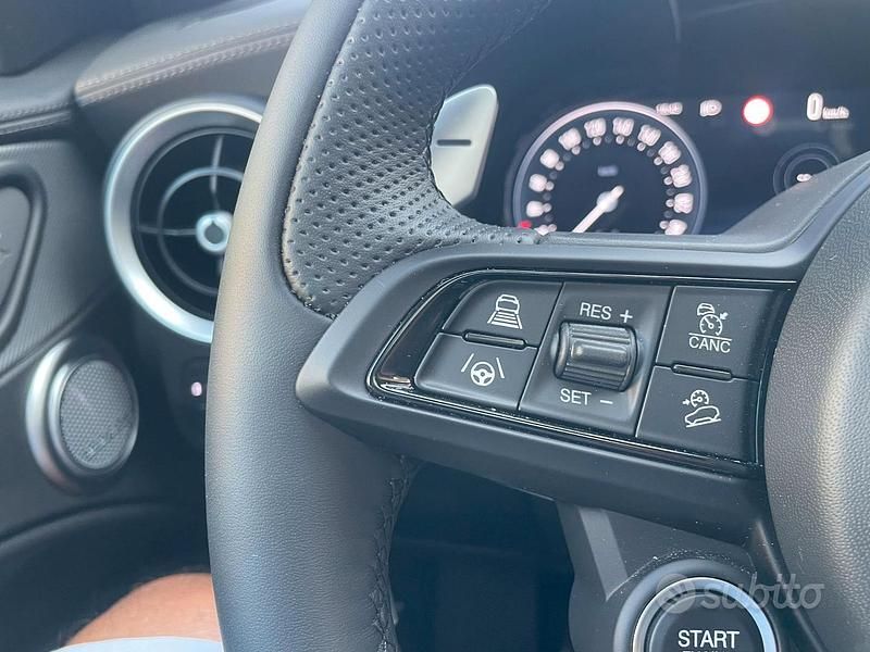 Usata Alfa Romeo Stelvio Veloce 280 CV (205 kW) 2023 Blu SUV
