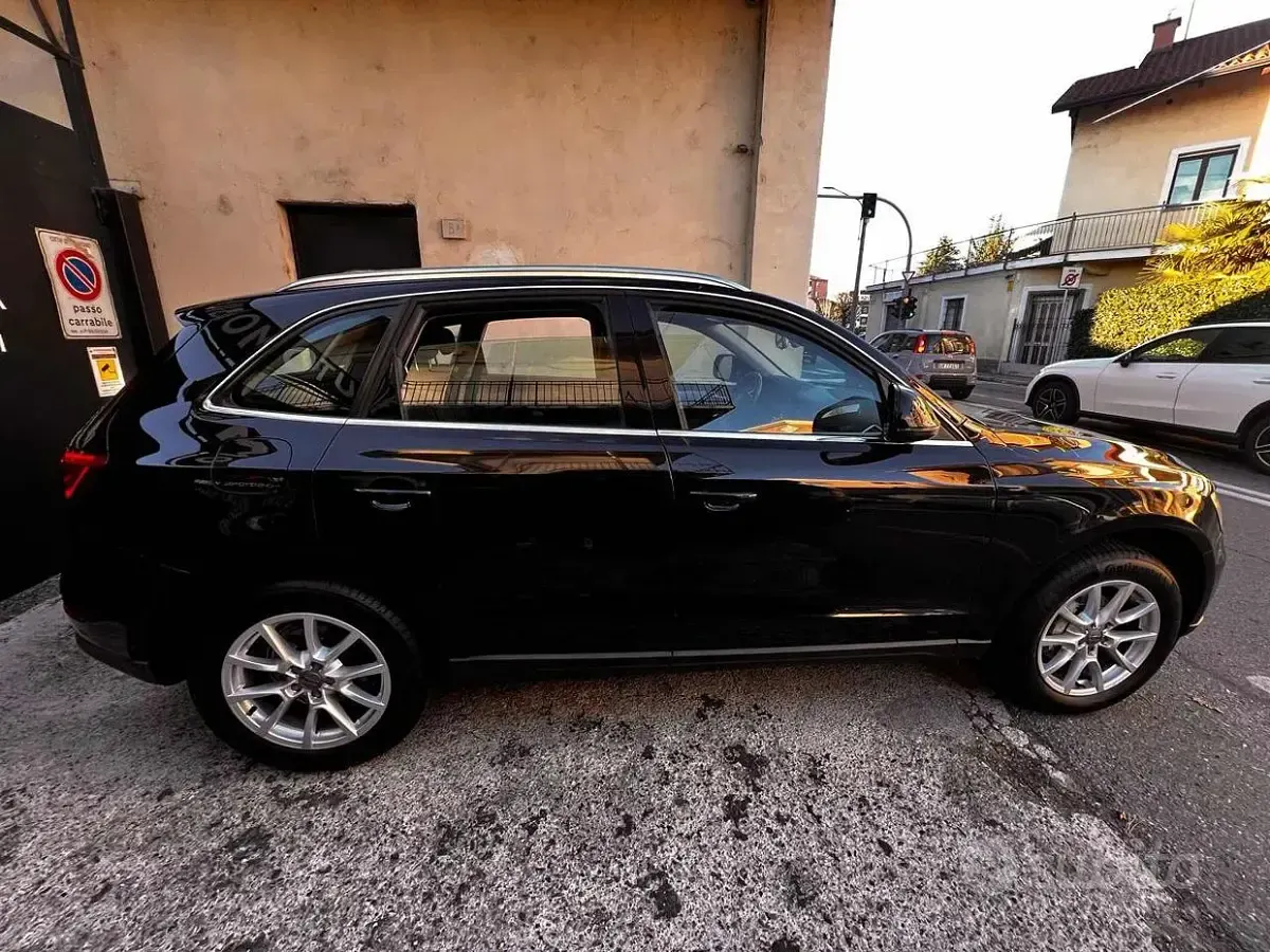 Usata Audi Q5 Advanced Plus 177 CV (130 kW) 2014 Nero SUV