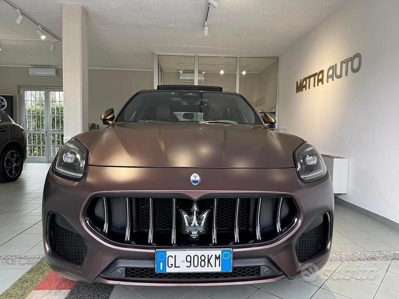 Usata Maserati Grecale GT 300 CV (220 kW) 2022 Bronzo opaco metallizzato SUV