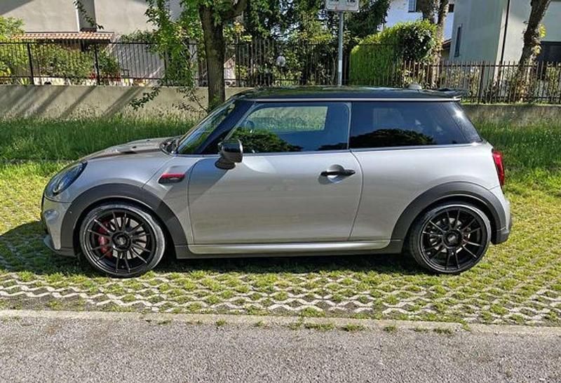 Usata Mini John Cooper Works 231 CV (169 kW) 2023 Utilitaria