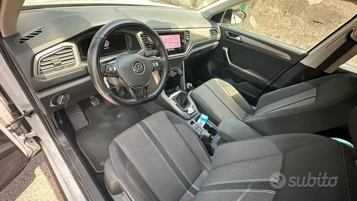 Usata VW T-Roc Style 116 CV (85 kW) 2020 Bianco SUV