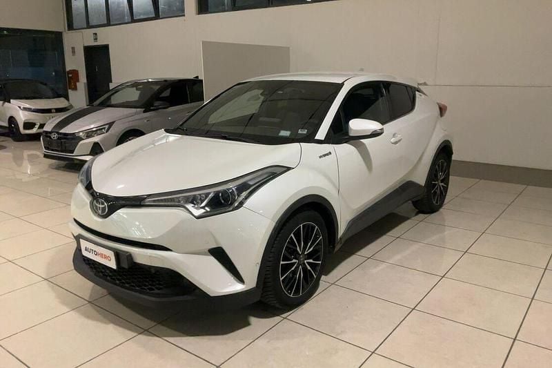 Bianco Usata 2017 Toyota C-HR Lounge SUV | 16.099 € (Cara) - Immagine 1/4