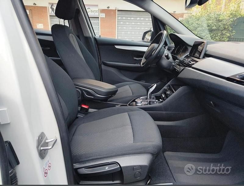 Usata BMW 216 116 CV (85 kW) 2020 Bianco Monovolume