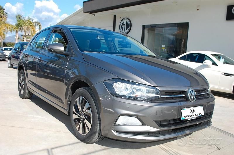 Usata VW Polo Comfortline 95 CV (69 kW) 2018 Grigio Utilitaria