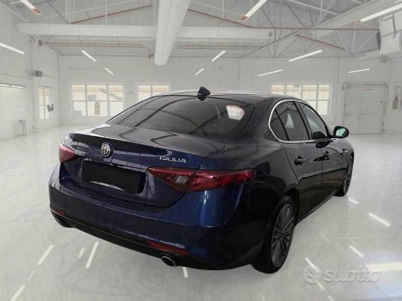 Usata Alfa Romeo Giulia Business 190 CV (139 kW) 2021 Blu Berlina