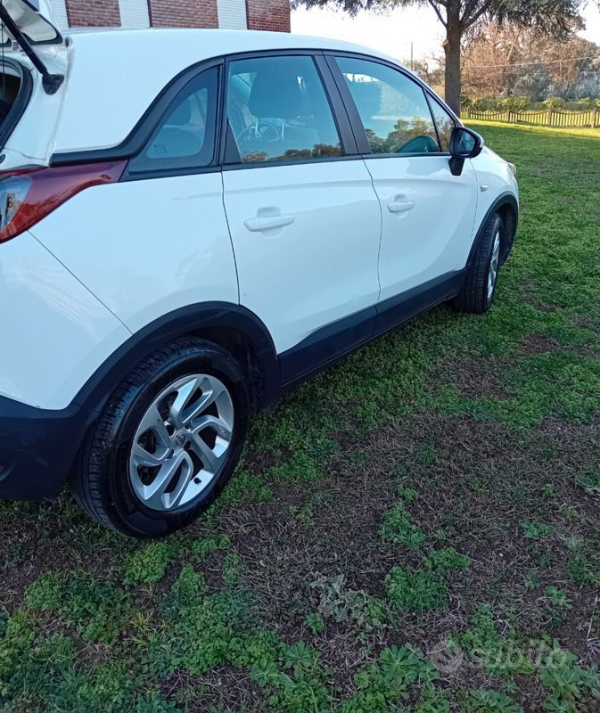 Bianco Usata 2019 Opel Crossland X SUV | 8900 € (Buon prezzo) - Immagine 1/2