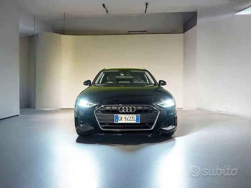 Usata Audi A4 Business 163 CV (119 kW) 2022 Other Station wagon