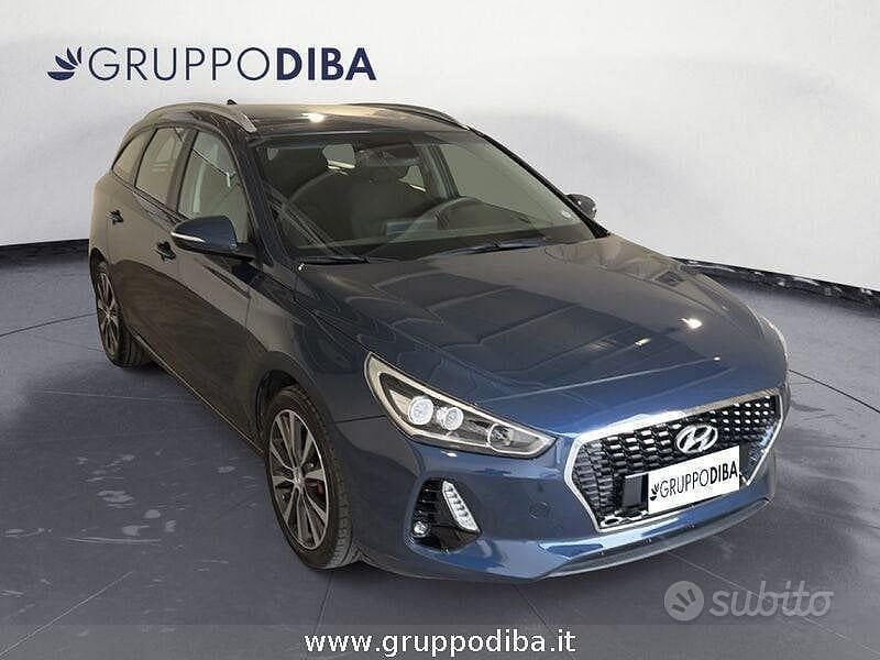 Usata Hyundai i30 Style 110 CV (80 kW) 2017 Blu Station wagon