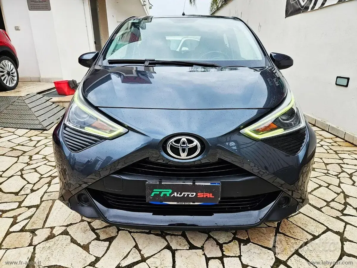 Usata Toyota Aygo X-cite 72 CV (52 kW) 2019 Utilitaria