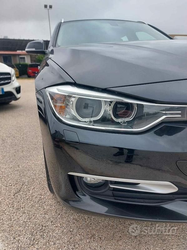 Usata BMW 318 2013 Nero Station wagon