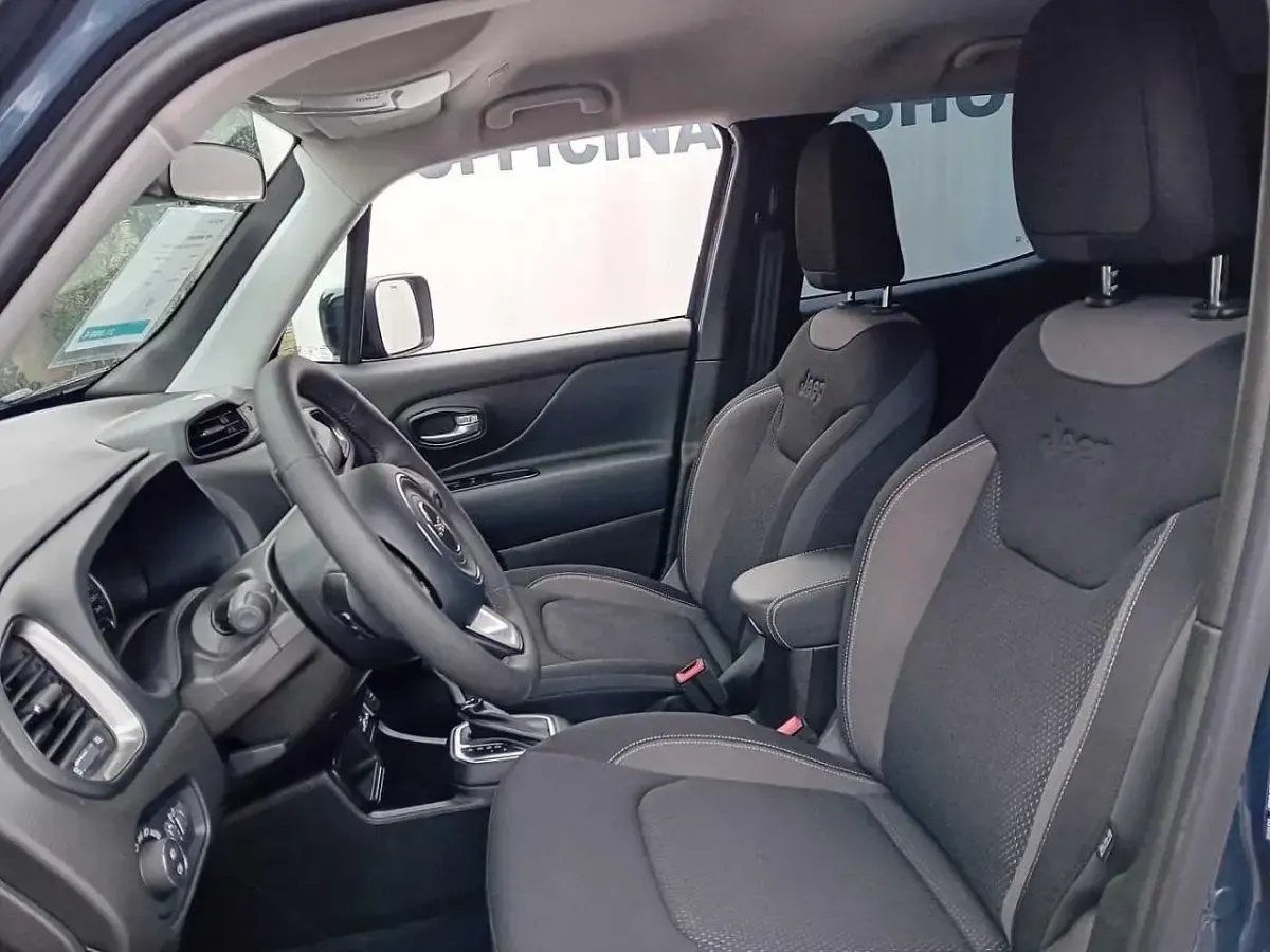 Usata Jeep Renegade Limited 131 CV (96 kW) 2024 Blu/azzurro SUV