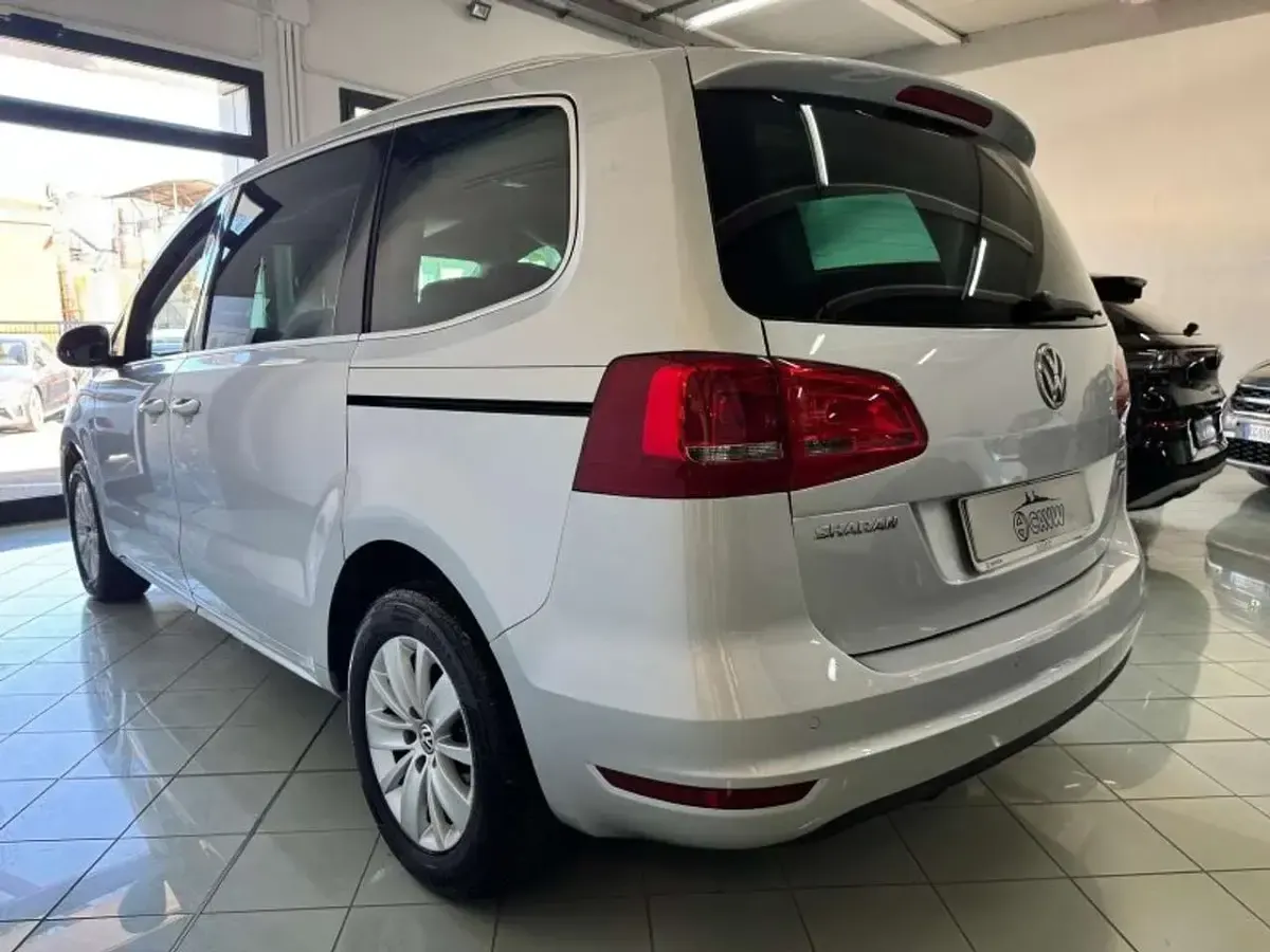 Usata VW Sharan Comfortline 140 CV (102 kW) 2015 Argento Monovolume