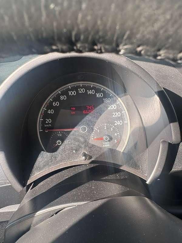 Usata VW Beetle 105 CV (77 kW) 2008 Nero Cabrio