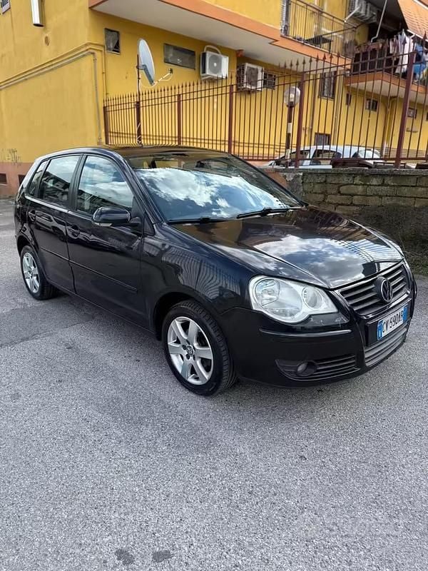 Usata VW Polo Comfortline 64 CV (47 kW) 2006 Nero Utilitaria