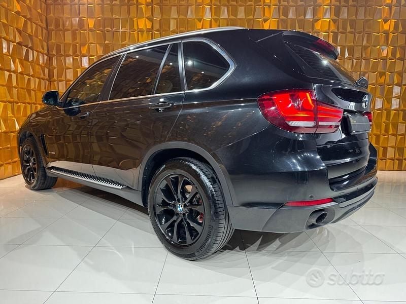 Usata BMW X5 Luxury Line 218 CV (160 kW) 2014 Nero SUV