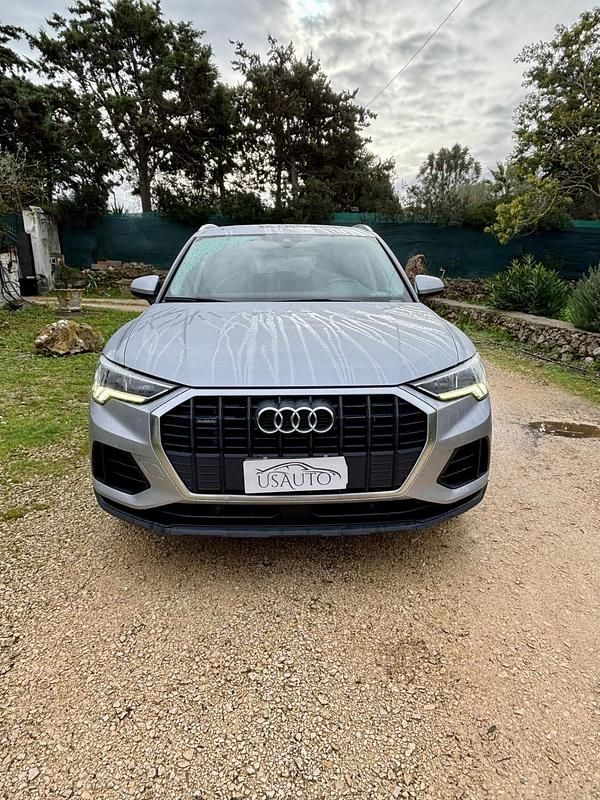 Usata Audi Q3 Advanced 190 CV (139 kW) 2019 Argento SUV