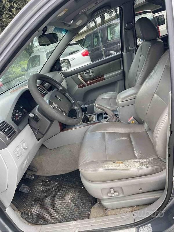 Usata Kia Sorento 140 CV (102 kW) 2004 Grigio SUV