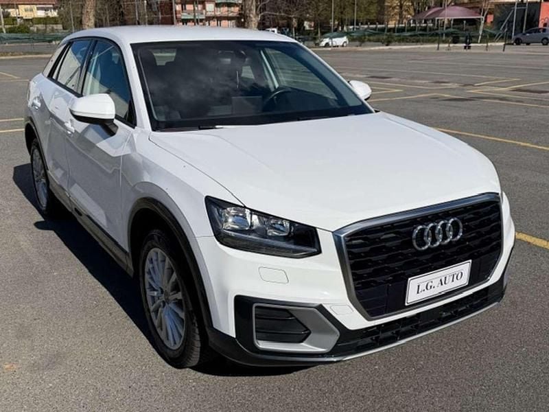 Usata Audi Q2 Business 116 CV (85 kW) 2020 Bianco SUV