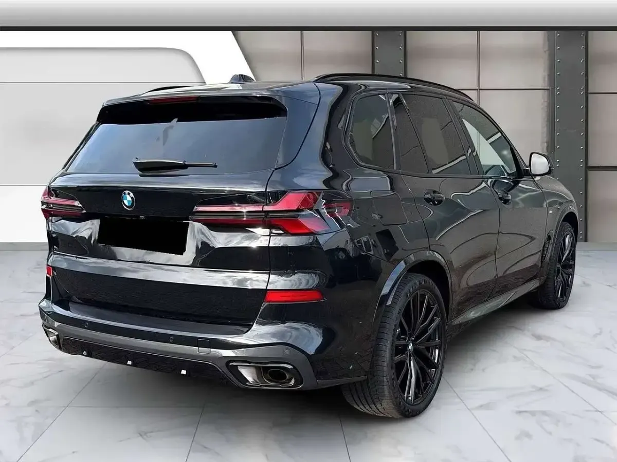 Usata BMW X5 M Sport 313 CV (230 kW) 2025 Nero zaffiro SUV