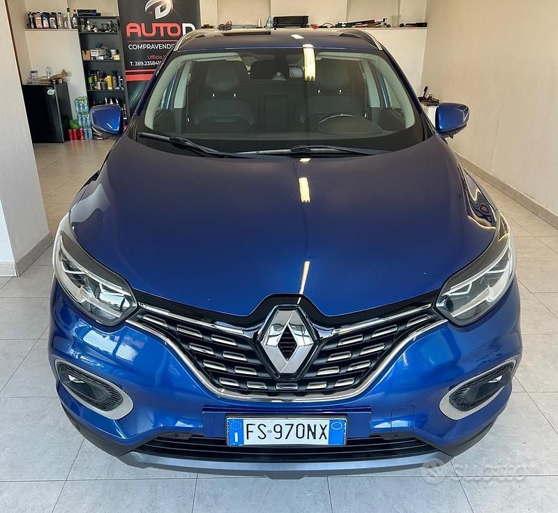 Usata Renault Kadjar 140 CV (102 kW) 2019 Blu SUV