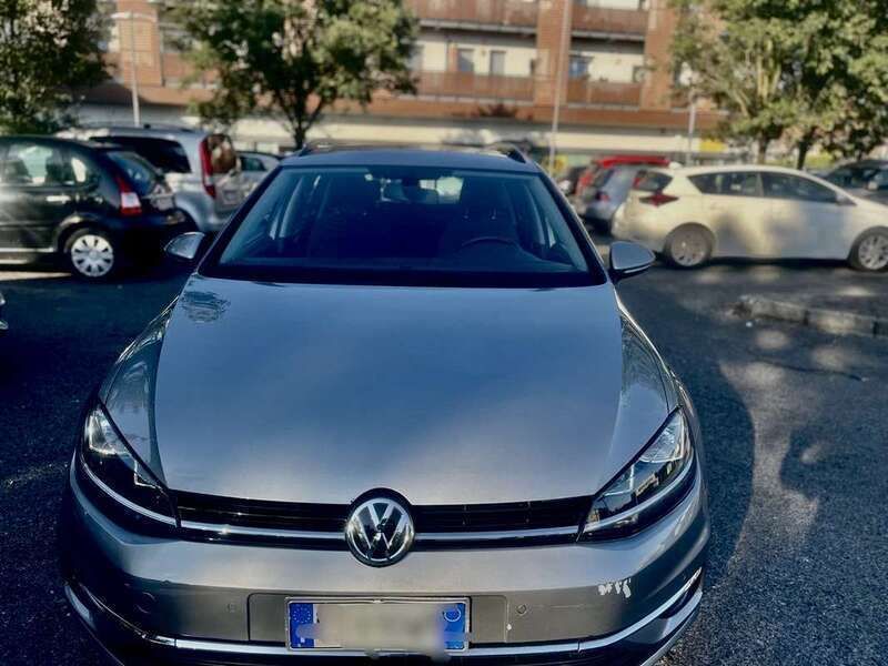 Usata 2018 VW Golf VII Comfortline Station wagon | 10.500 € (Buon prezzo) - Immagine 1/4