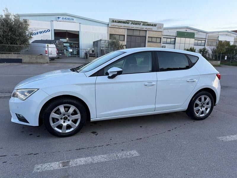Usata Seat Leon Business 110 CV (80 kW) 2015 Bianco Berlina