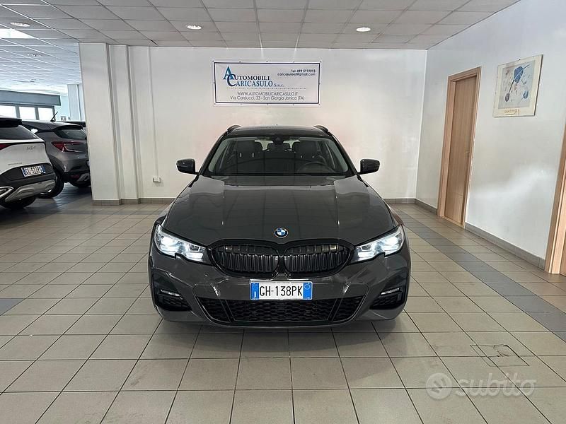 Usata BMW 320e Shadowline 190 CV (139 kW) 2021 Grigio Station wagon