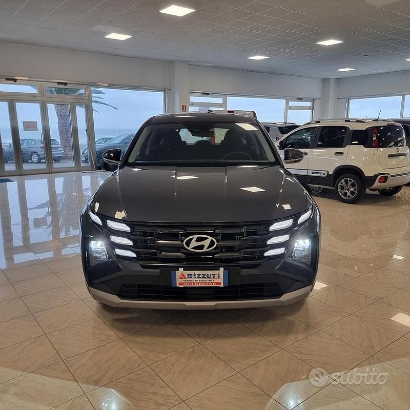 Nuova Hyundai Tucson 115 CV (84 kW) 2025 Grigio SUV