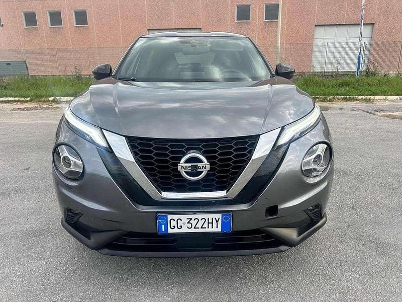 Usata Nissan Juke N-Connecta 114 CV (83 kW) 2021 Grigio scuro SUV