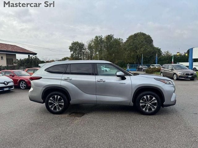 Usata Toyota Highlander Trend 190 CV (139 kW) 2021 Bianco SUV