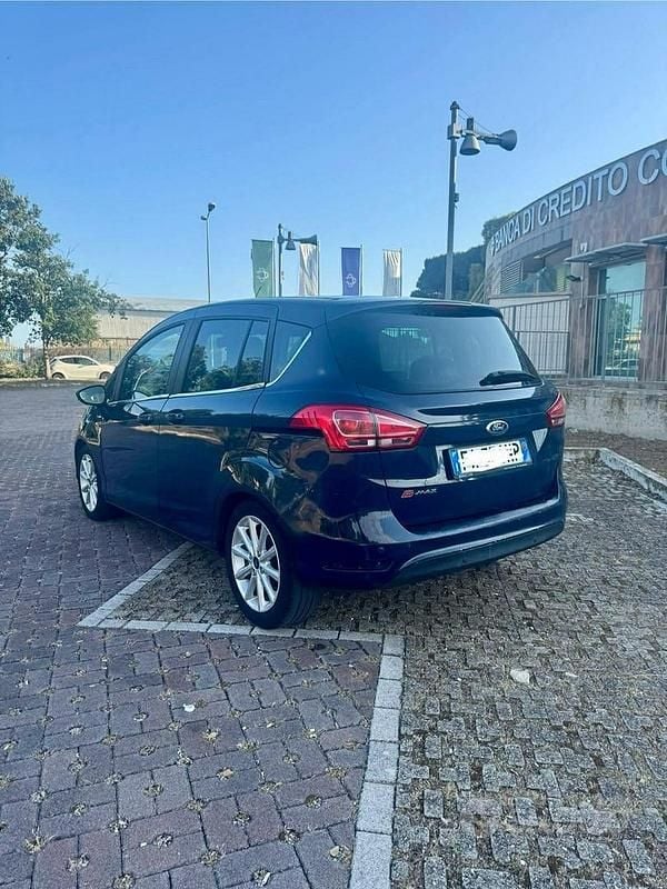 Usata Ford B-MAX 90 CV (66 kW) 2016 Blu Monovolume