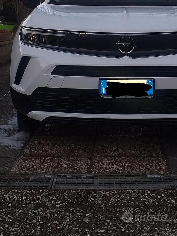 Usata Opel Mokka 101 CV (74 kW) 2021 Bianco SUV